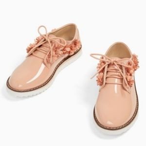 Zara Girls Pink Derby Shoes With Flowers NWT